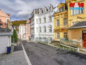 Prodej bytu 3+kk, Karlovy Vary, Zámecký vrch, 72 m2
