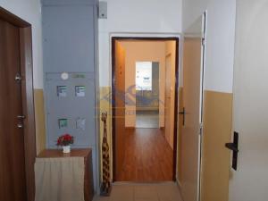 Pronájem bytu 2+kk, Komárov, Mládežnická, 56 m2