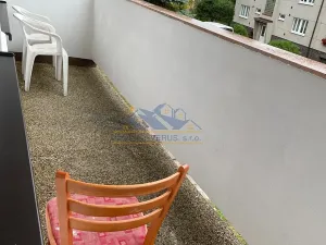 Pronájem bytu 2+kk, Komárov, Mládežnická, 56 m2