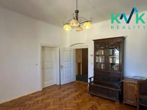 Prodej bytu 4+1, Karlovy Vary, Moskevská, 120 m2