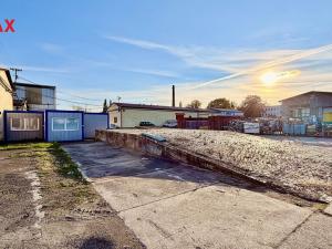 Pronájem komerčního pozemku, Opava, 1650 m2