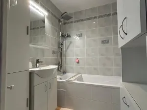 Prodej bytu 3+1, Česká Lípa, Zhořelecká, 70 m2