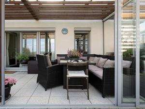 Prodej bytu 3+kk, Praha - Hlubočepy, Geologická, 64 m2