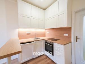 Pronájem bytu 2+kk, Praha - Žižkov, Tachovské náměstí, 41 m2