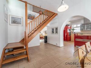 Prodej rodinného domu, Lety, Sokolská, 265 m2