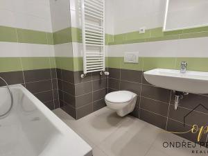 Pronájem bytu 1+kk, Praha - Modřany, Soukalova, 33 m2