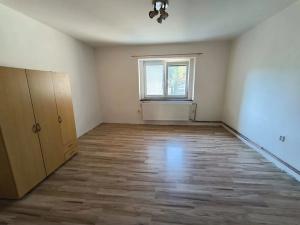 Pronájem bytu 1+1, Chabařovice, 40 m2