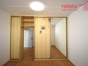 Pronájem bytu 1+1, Klášterec nad Ohří, Olšová, 40 m2