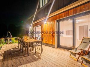 Prodej bytu 3+kk, Volary, 119 m2