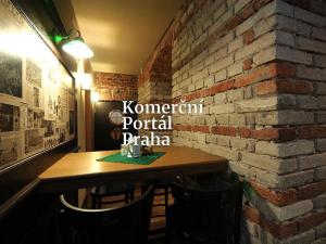 Pronájem restaurace, Praha - Smíchov, Radlická, 488 m2