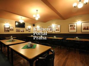 Pronájem restaurace, Praha - Smíchov, Radlická, 488 m2