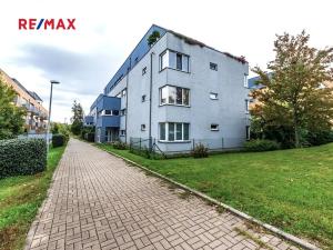 Prodej bytu 1+kk, Praha - Hostavice, U Hostavického potoka, 36 m2