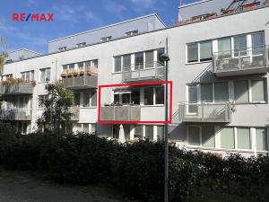Prodej bytu 1+kk, Praha - Hostavice, U Hostavického potoka, 36 m2