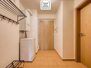 Pronájem bytu 2+kk, Praha - Břevnov, Bolívarova, 71 m2