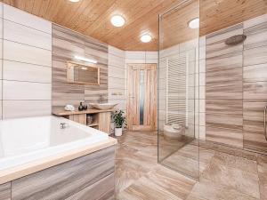 Prodej obchodního prostoru, Plzeň, Na Stráži, 292 m2