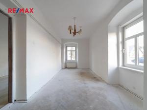 Prodej činžovního domu, Staré Město, nám. Osvobození, 444 m2