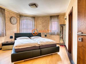 Prodej rodinného domu, Hodonín, Mírové nám., 150 m2