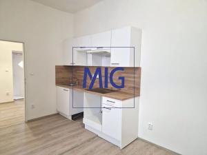 Pronájem bytu 2+kk, Holasice, Brněnská, 36 m2