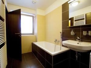 Pronájem bytu 2+kk, Brno, Minská, 63 m2