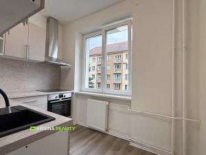 Pronájem bytu 2+1, Kynšperk nad Ohří, náměstí SNP, 53 m2