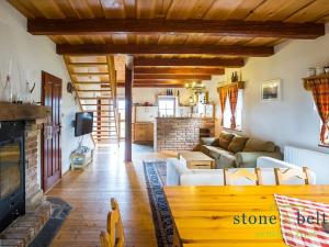 Prodej rodinného domu, Stožec, 211 m2