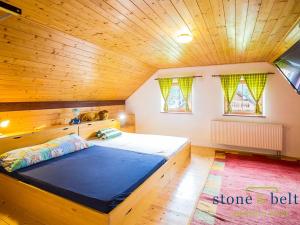 Prodej rodinného domu, Stožec, 211 m2