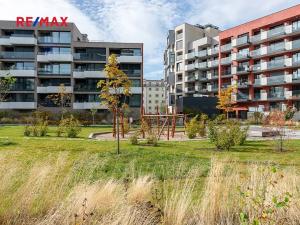 Pronájem bytu 1+kk, Praha - Žižkov, Šrámkové, 36 m2