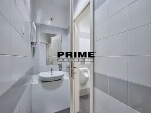 Pronájem kanceláře, Praha - Nové Město, Soukenická, 212 m2