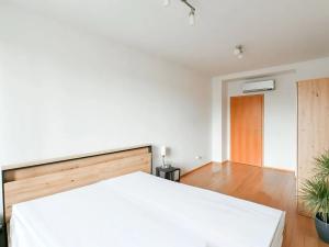 Pronájem bytu 3+kk, Praha - Libeň, Ludmilina, 75 m2