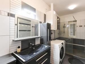 Pronájem bytu 3+kk, Praha - Libeň, Ludmilina, 75 m2