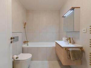 Prodej bytu 3+kk, Praha - Karlín, Pernerova, 104 m2