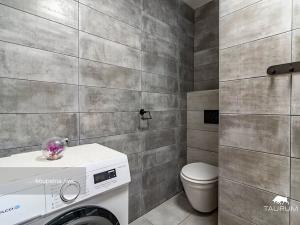 Prodej bytu 1+1, Plzeň, Komenského, 36 m2