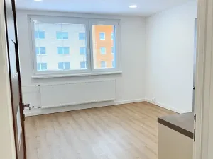 Pronájem bytu 2+kk, Liberec, Vackova, 42 m2