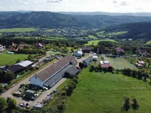 Prodej výrobních prostor, Luhačovice, 1700 m2