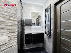 Prodej bytu 1+1, Chodová Planá, 35 m2