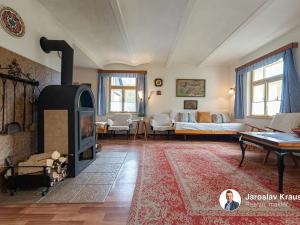 Prodej rodinného domu, Šárovcova Lhota, 128 m2