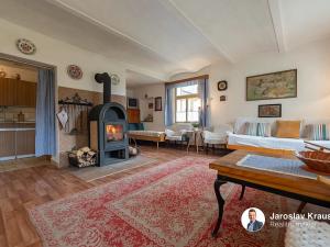 Prodej chalupy, Šárovcova Lhota, 128 m2