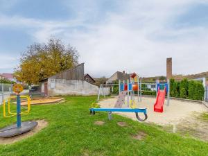 Prodej rodinného domu, Lhota Rapotina, 212 m2