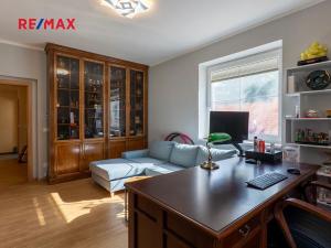 Prodej rodinného domu, Jesenice, Zdiměřická, 250 m2