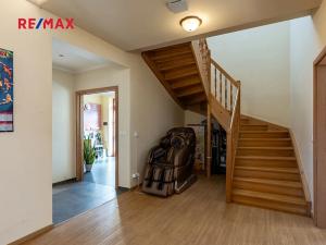 Prodej rodinného domu, Jesenice, Zdiměřická, 250 m2