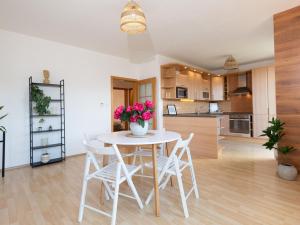 Prodej bytu 3+kk, Dobrá Voda u Českých Budějovic, Lázeňská, 63 m2