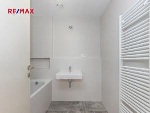 Prodej bytu 2+kk, Praha - Radlice, U Komína, 53 m2