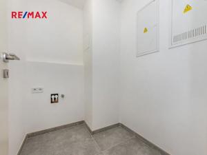 Prodej bytu 2+kk, Praha - Radlice, U Komína, 53 m2
