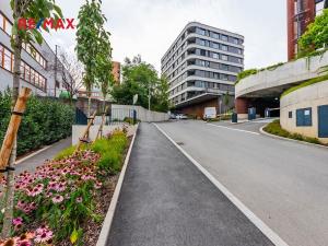 Prodej bytu 2+kk, Praha - Radlice, U Komína, 53 m2