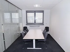 Pronájem kanceláře, Praha, 240 m2