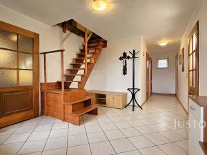 Prodej rodinného domu, Oslov, 143 m2