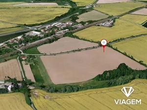 Prodej podílu pole, Golčův Jeníkov, 1942 m2