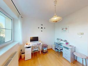 Prodej rodinného domu, Hradec Králové, Kmochova, 195 m2