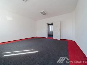 Pronájem kanceláře, Otrokovice, Dr. E. Beneše, 131 m2