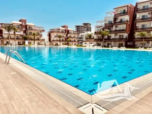 Prodej bytu 1+kk, Larnaka, Kypr, 40 m2